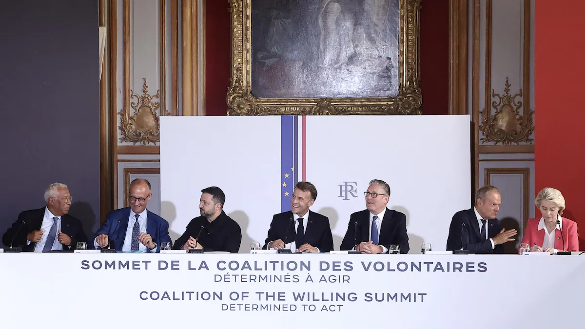 Paris réunit 37 pays pour renforcer la défense de l’Ukraine